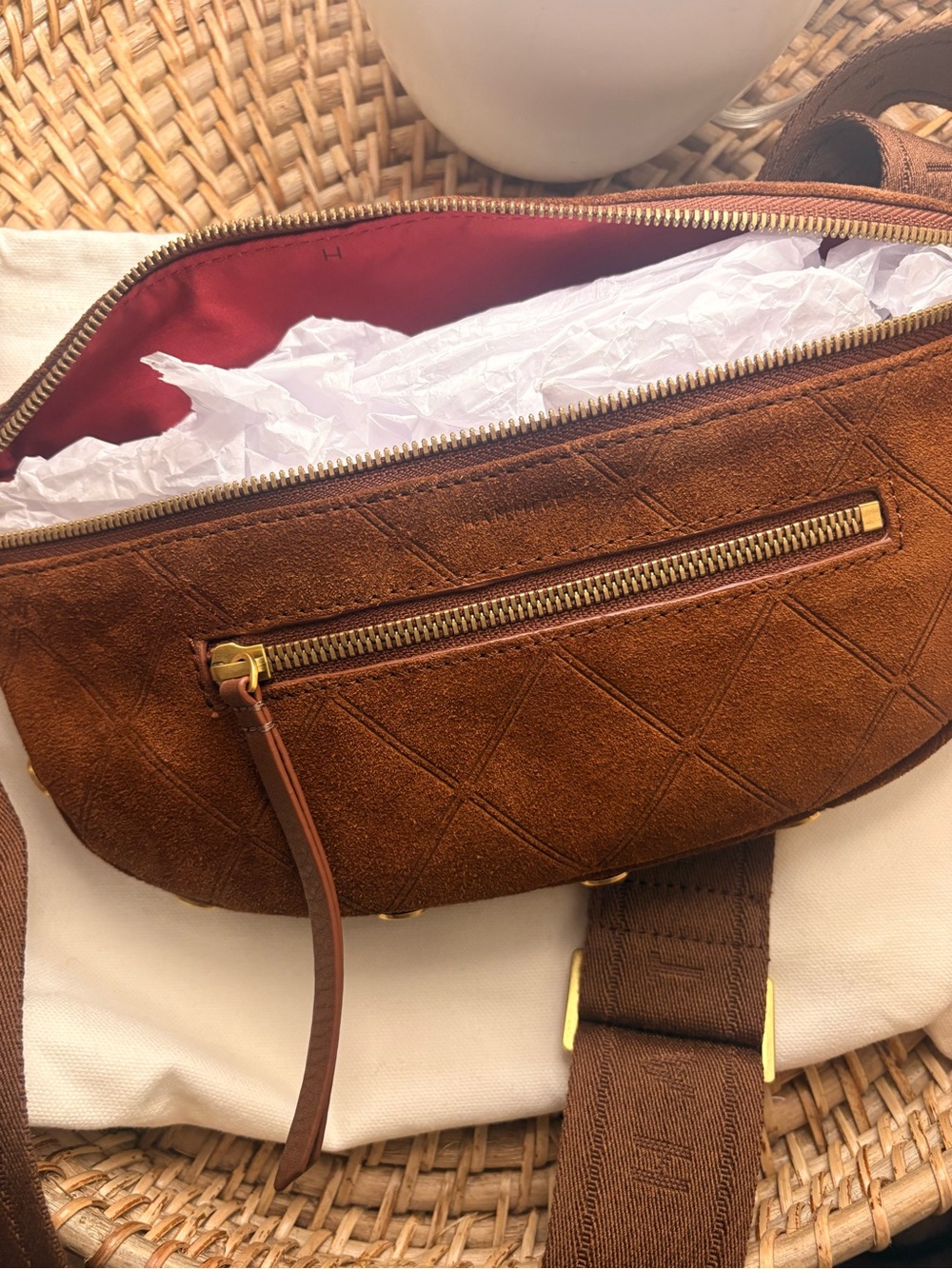 NWT Hammitt Suede Crossbody Belt Bag in Chocolate Diamond - Picture 5 of 6